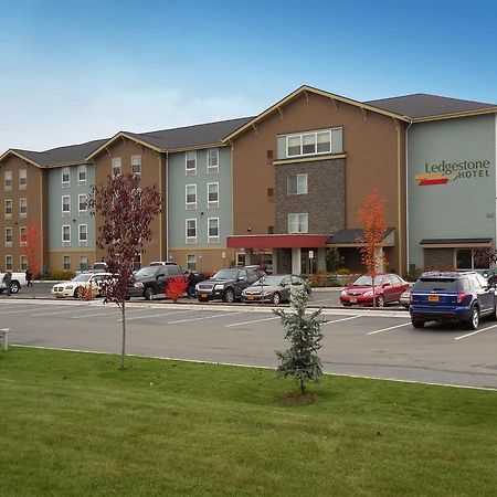 Ledgestone Hotel Елко Екстериор снимка